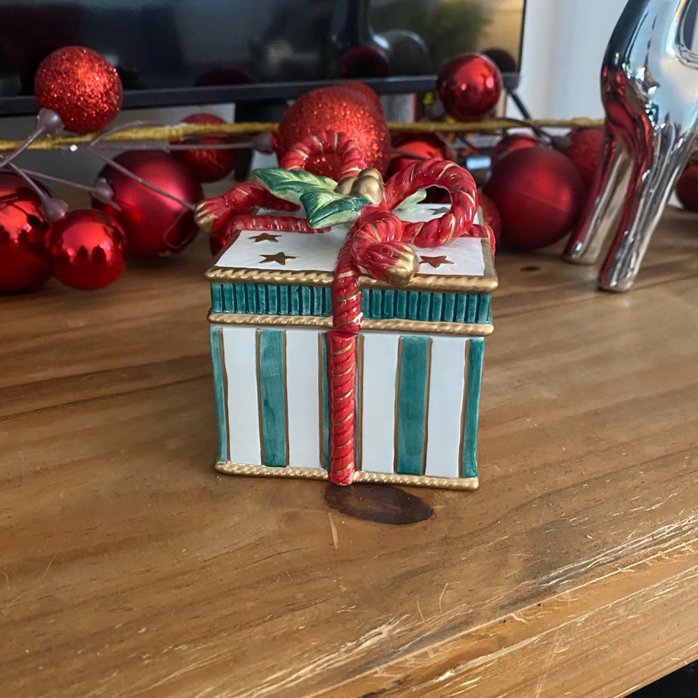Fitz and Floyd Red and Green lidded Striped Happy Holiday Box